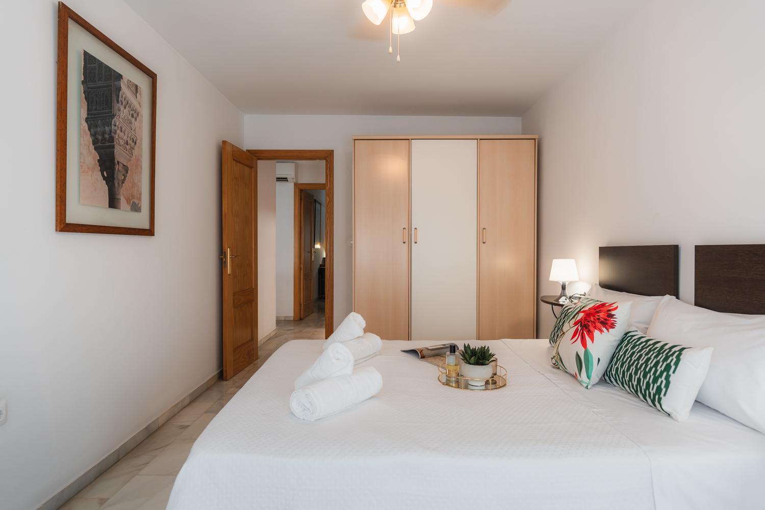 Tuguest Armilla Apartment Bagian luar foto